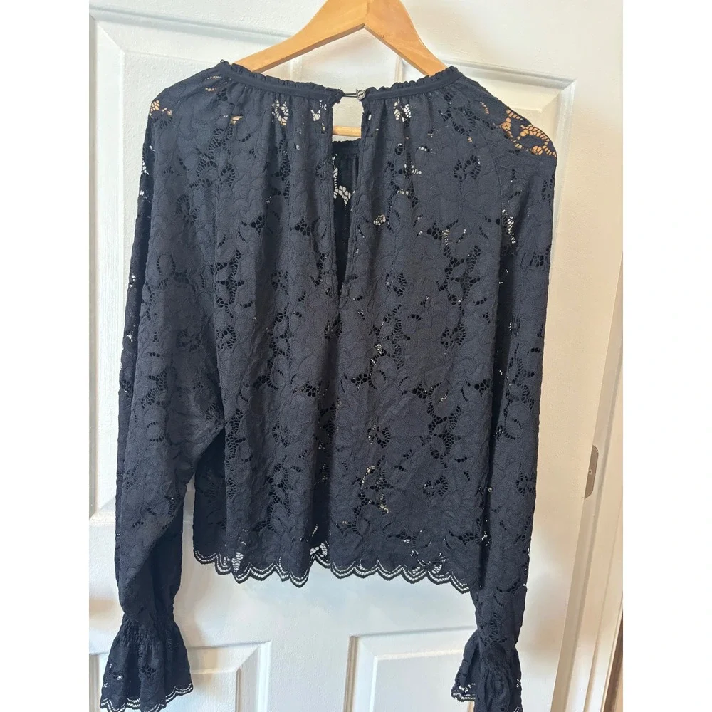 Free People Black Floral Lace Blouse Long Sleeve Smocked Cuff Top XS -Runs M-L